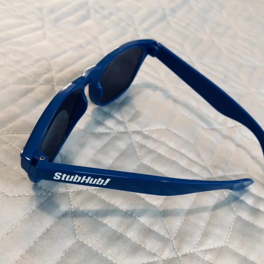 Never Worn Wayfarer-style Sunglasses